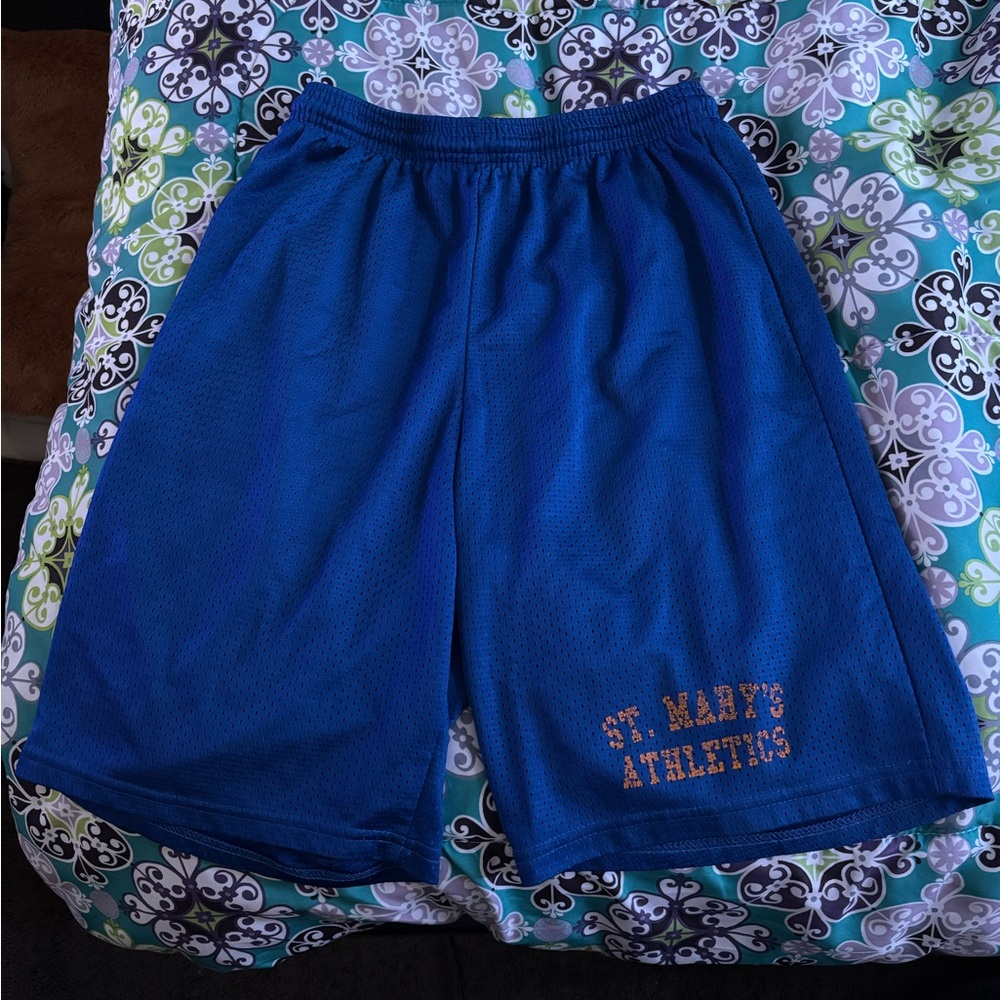 Blue Athletic Basketball Shorts
Contact brionapink16@gmail.com
PayPal @briona16t